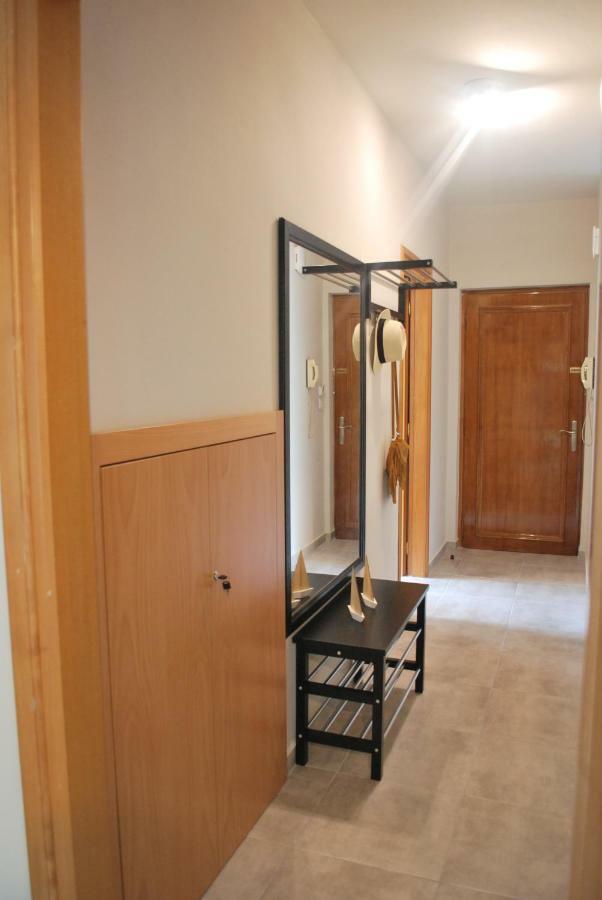 Cornelia Apartment Palaiontsiflikion Exterior foto