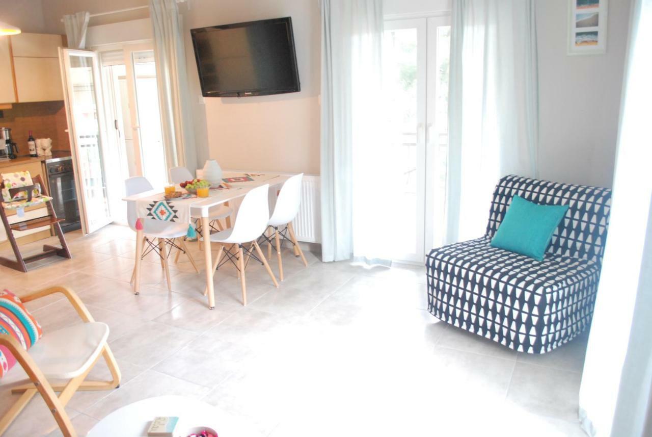 Cornelia Apartment Palaiontsiflikion Exterior foto