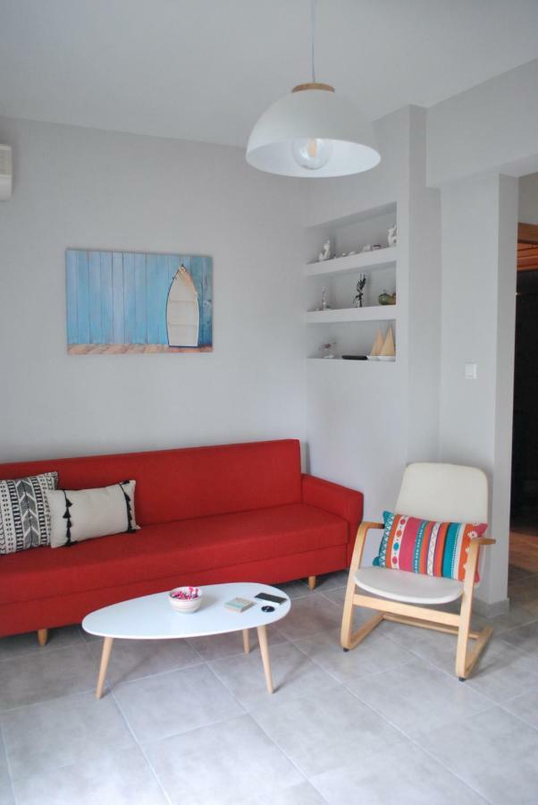Cornelia Apartment Palaiontsiflikion Exterior foto