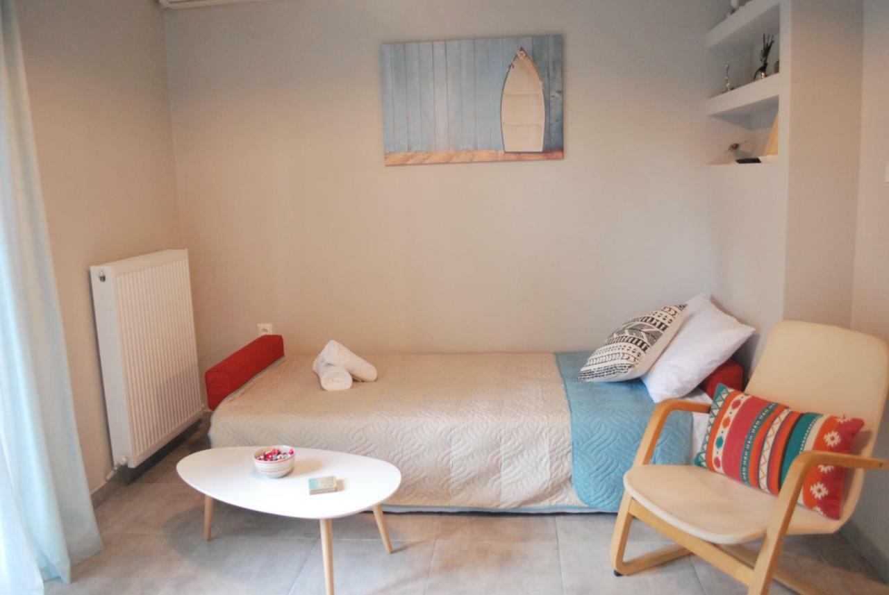 Cornelia Apartment Palaiontsiflikion Exterior foto